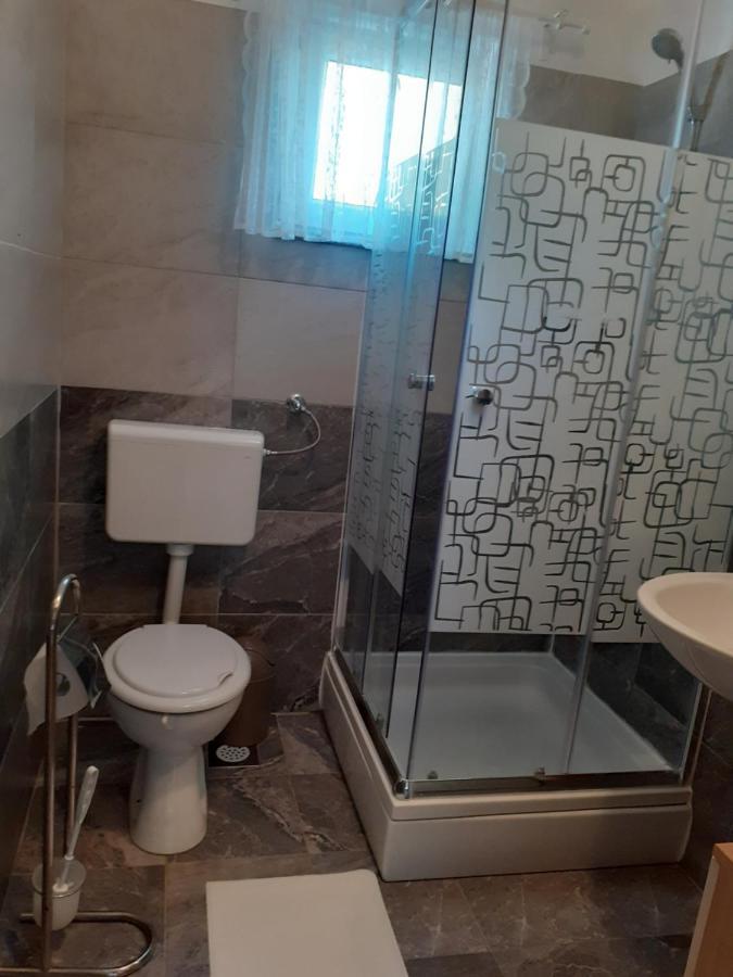 Apartmani Gavran Seline Exterior foto