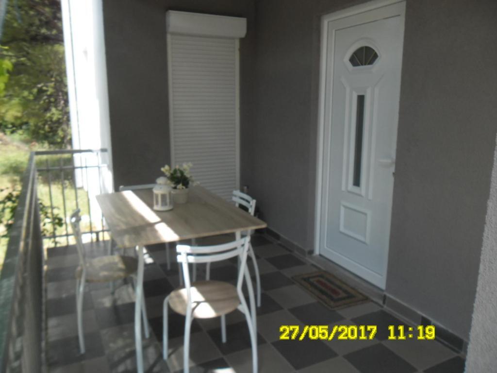 Apartmani Gavran Seline Exterior foto